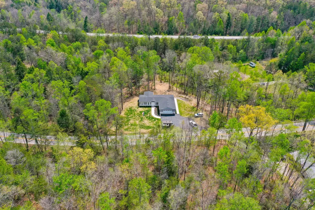 6129 Somerset Road London KY 40741