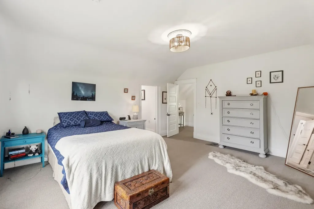 314 N Winter Street Midway KY 40347