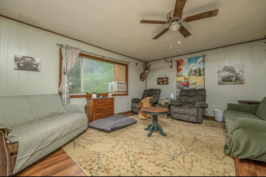 399 Hayes Branch Langley KY 41645