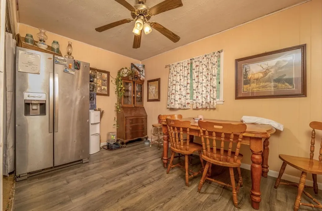 399 Hayes Branch Langley KY 41645