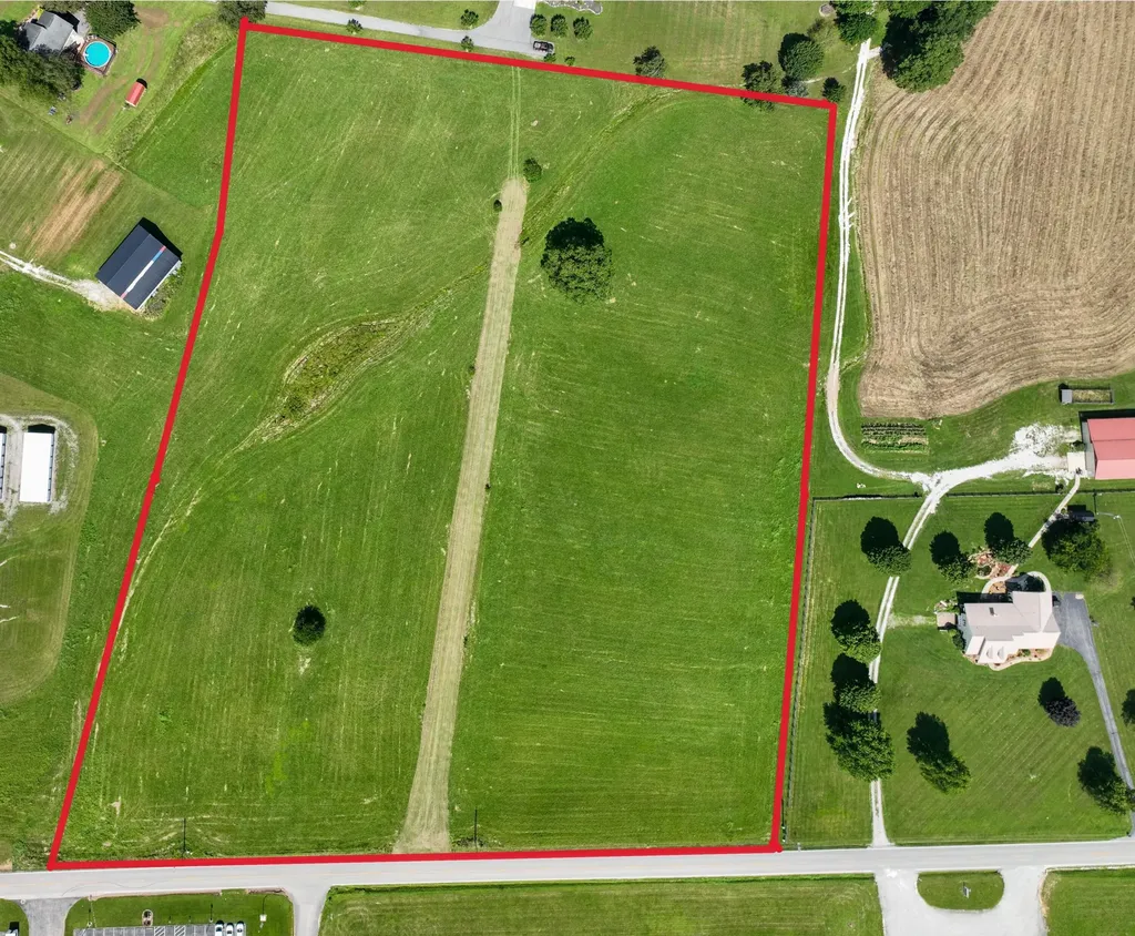 9 State Highway 290 Mckee KY 40447