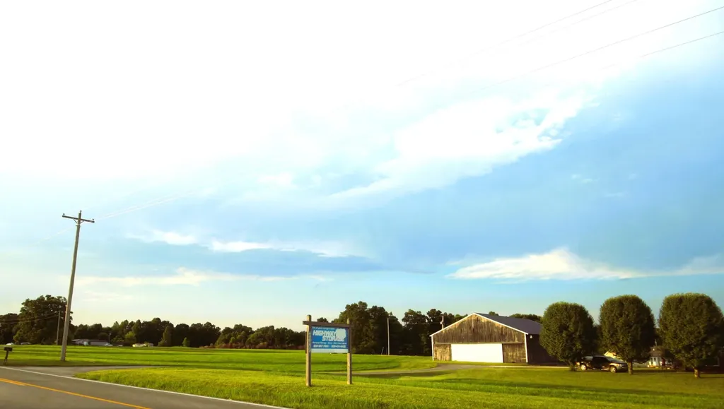 4C State Highway 290 Mckee KY 40447