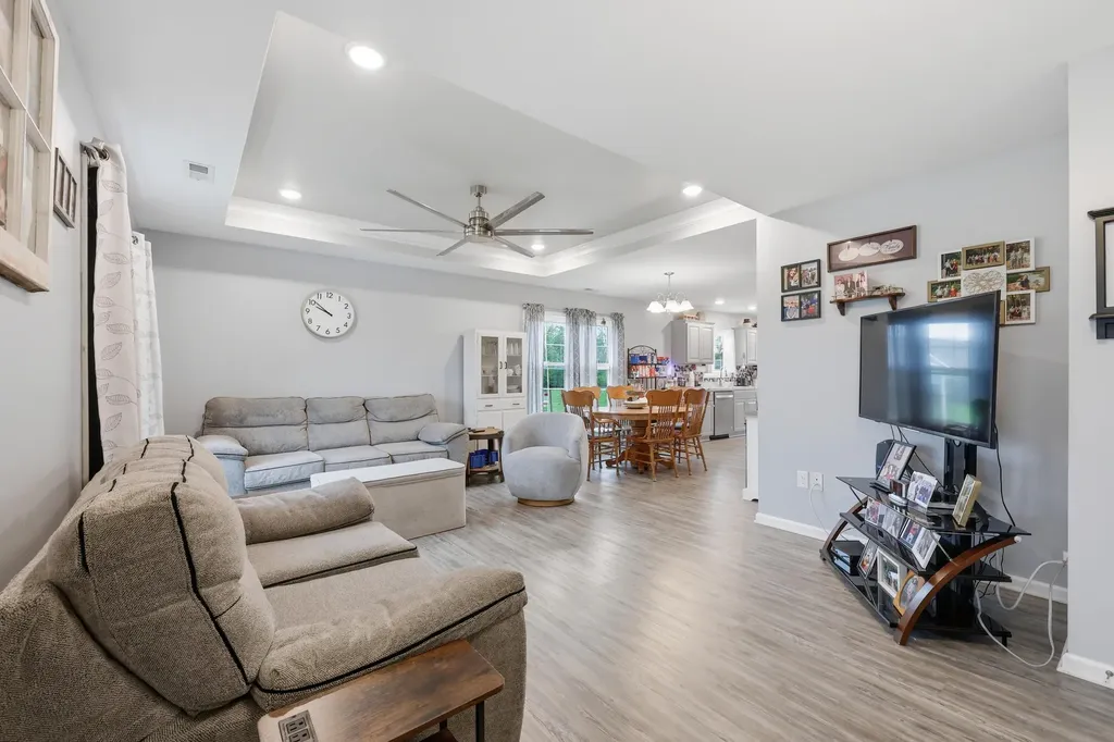2017 Lucille Route Court Lawrenceburg KY 40342