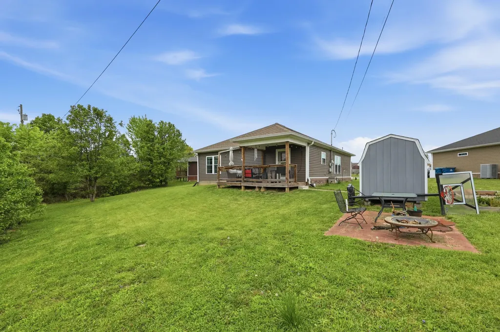 2017 Lucille Route Court Lawrenceburg KY 40342
