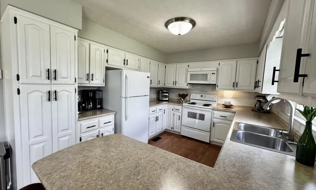 2221 Campground Road Somerset KY 42503