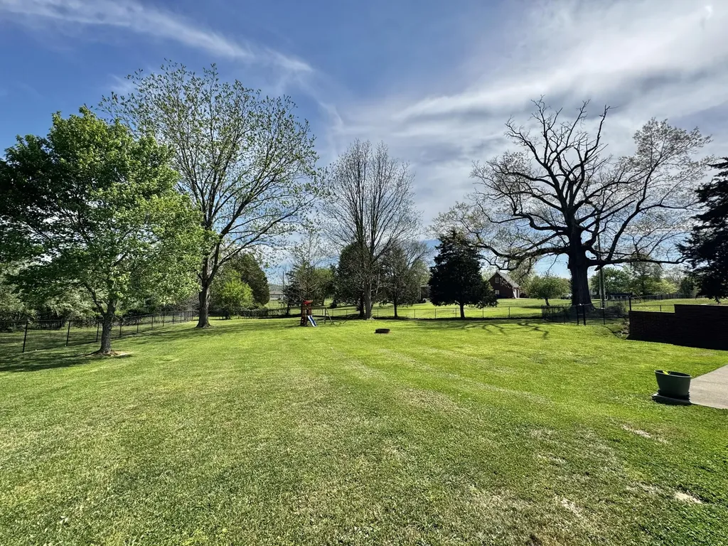 2221 Campground Road Somerset KY 42503