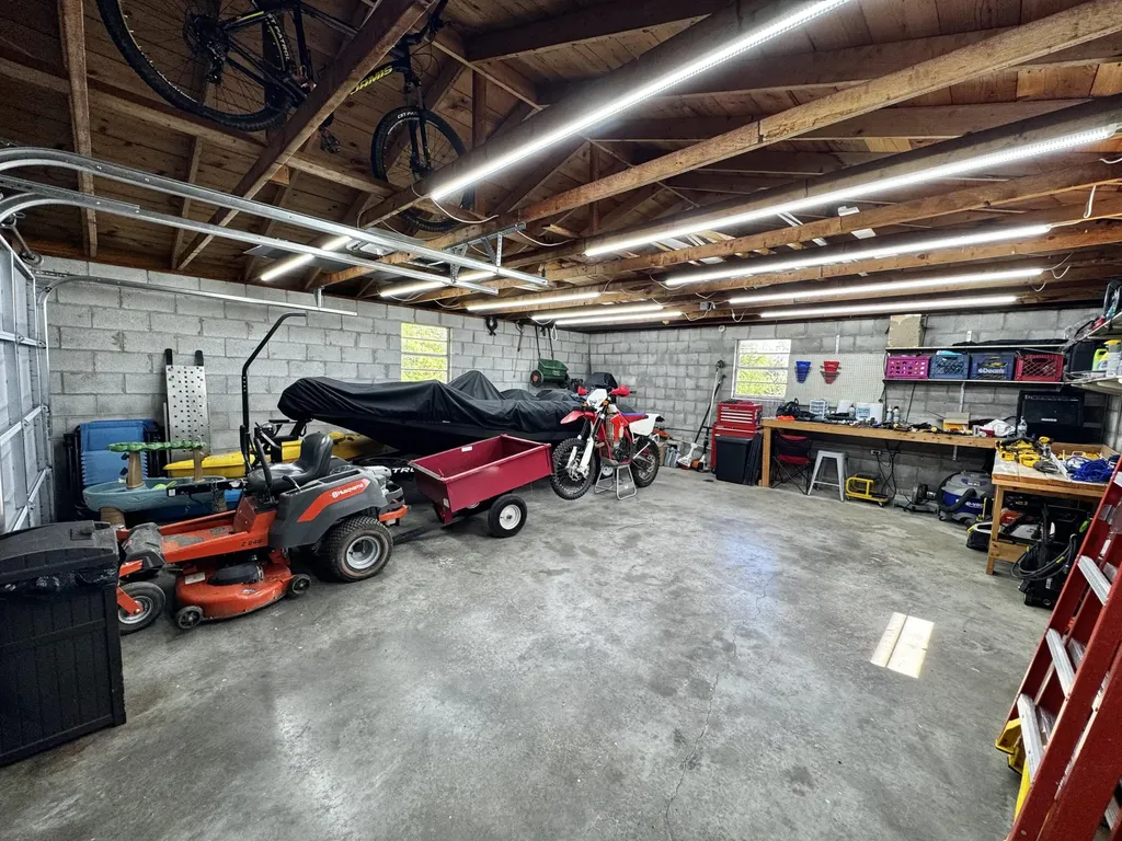 2221 Campground Road Somerset KY 42503