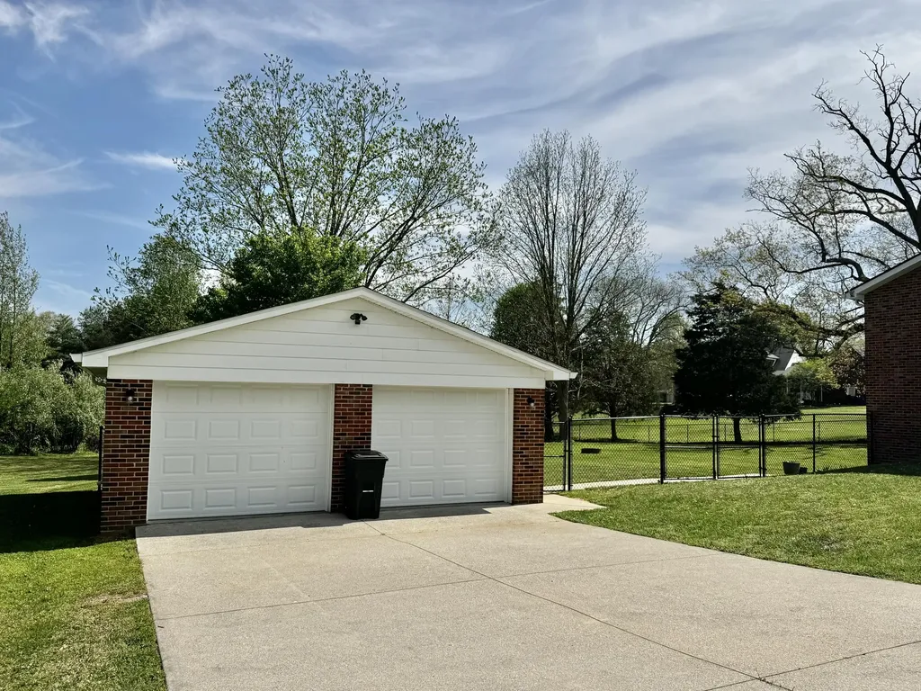 2221 Campground Road Somerset KY 42503
