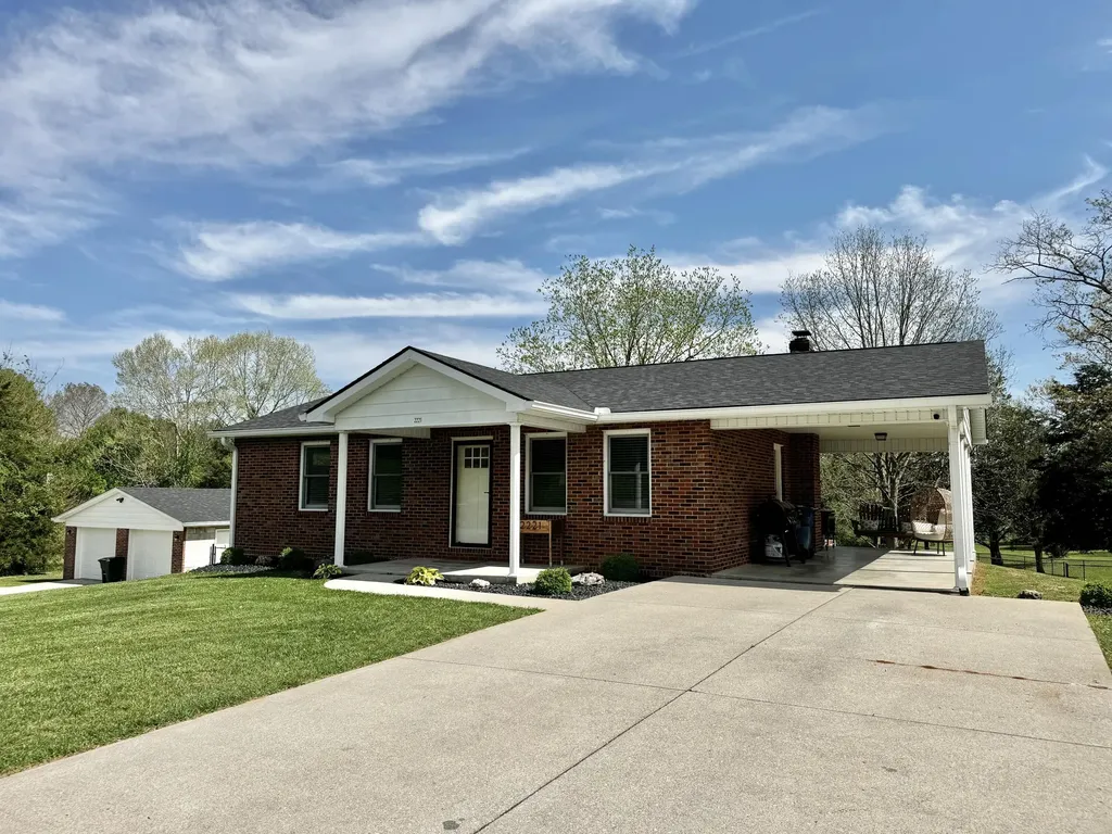 2221 Campground Road Somerset KY 42503