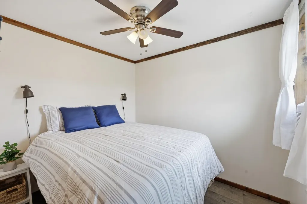 4152 Winchester Road Irvine KY 40336