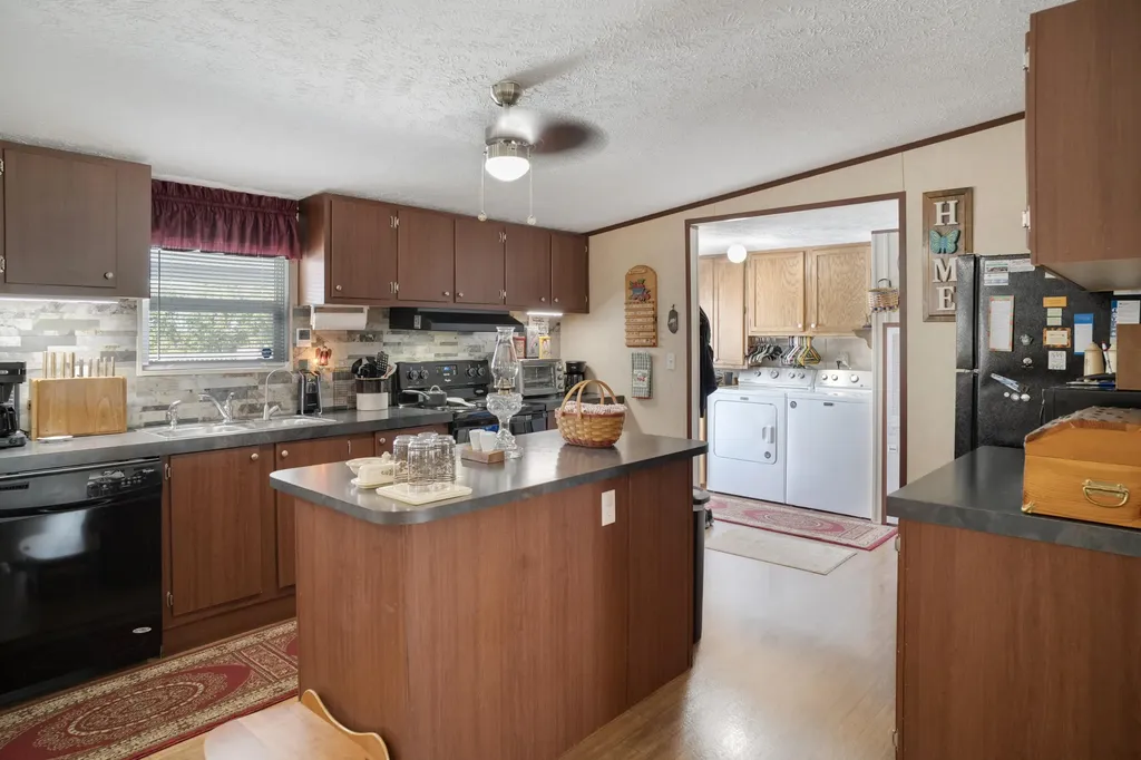 378 Cheyenne Road Sharpsburg KY 40374