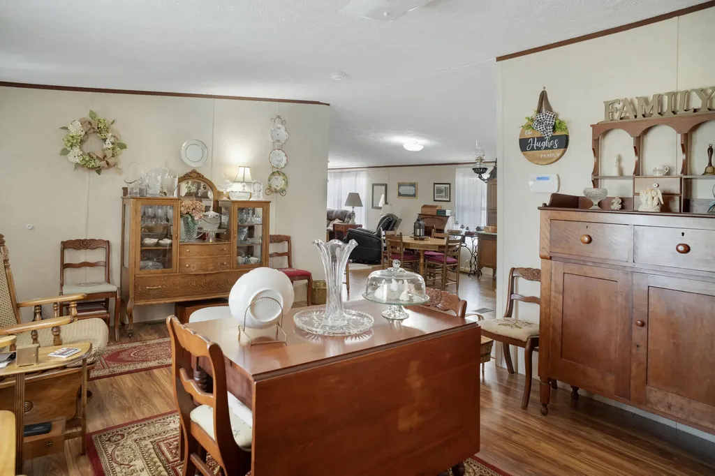 378 Cheyenne Road Sharpsburg KY 40374