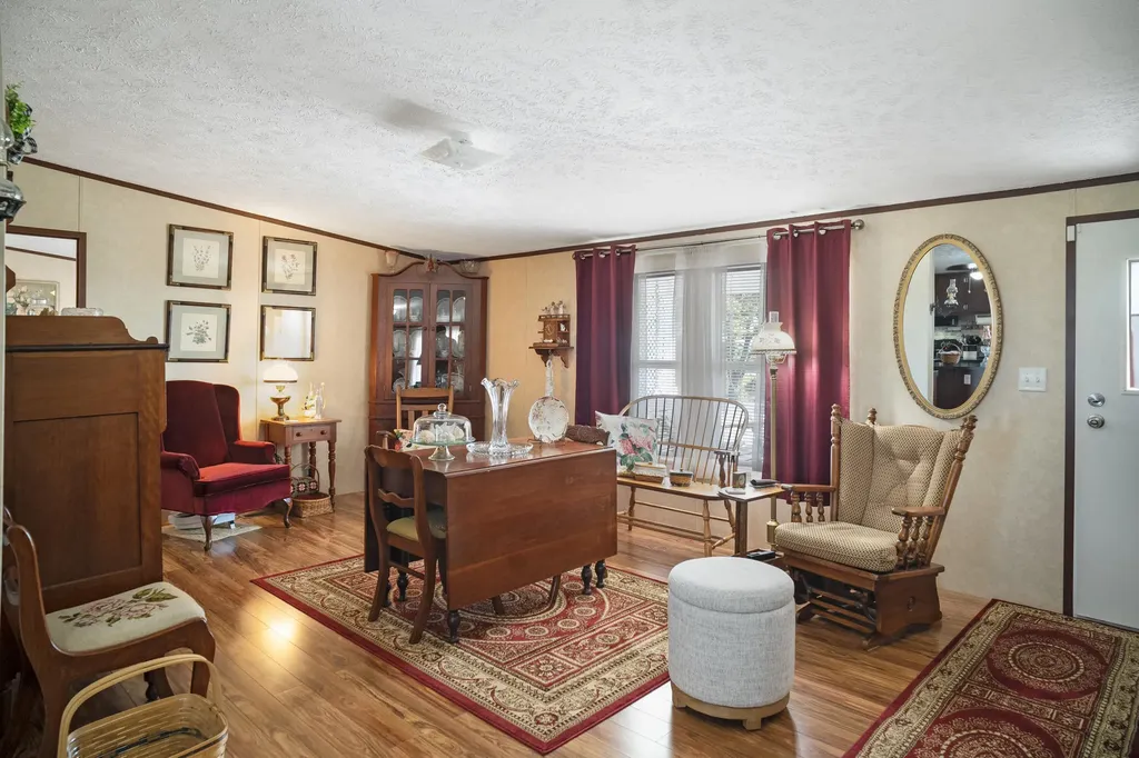 378 Cheyenne Road Sharpsburg KY 40374
