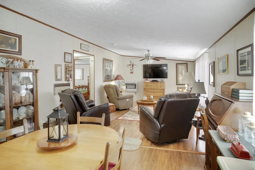 378 Cheyenne Road Sharpsburg KY 40374