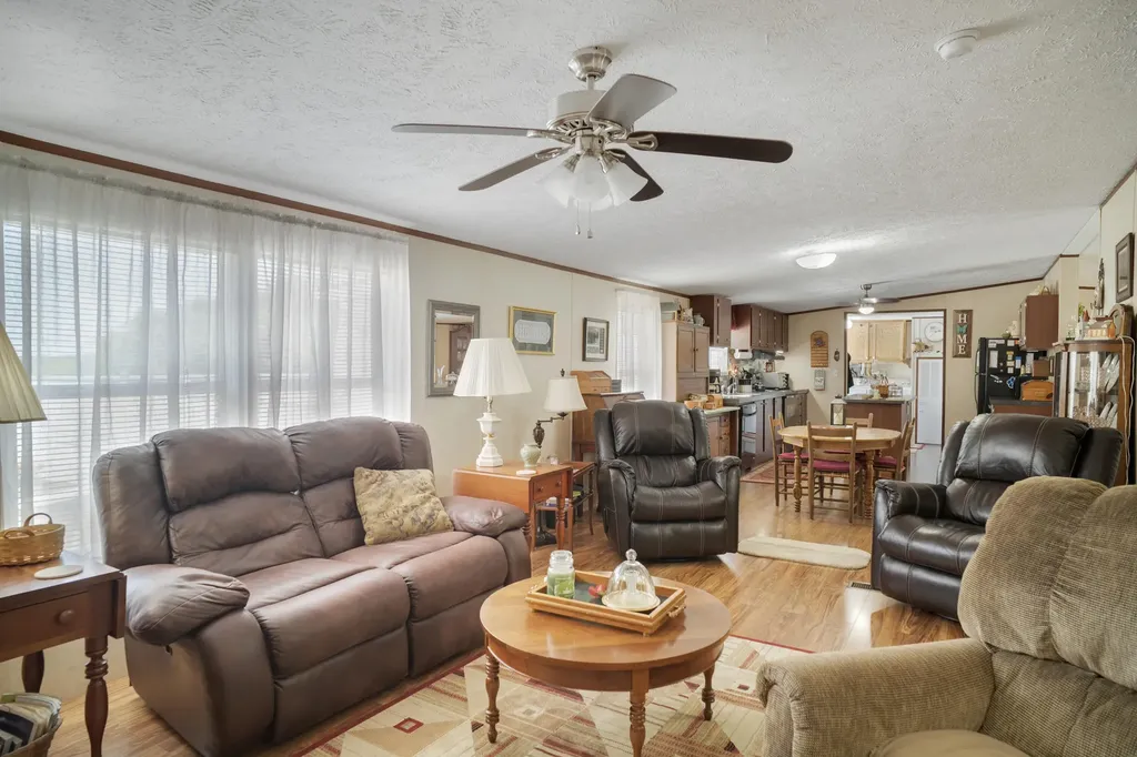 378 Cheyenne Road Sharpsburg KY 40374