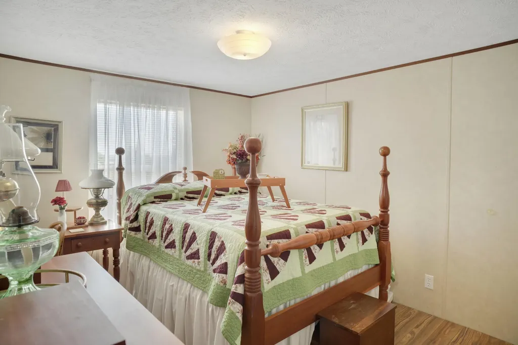 378 Cheyenne Road Sharpsburg KY 40374