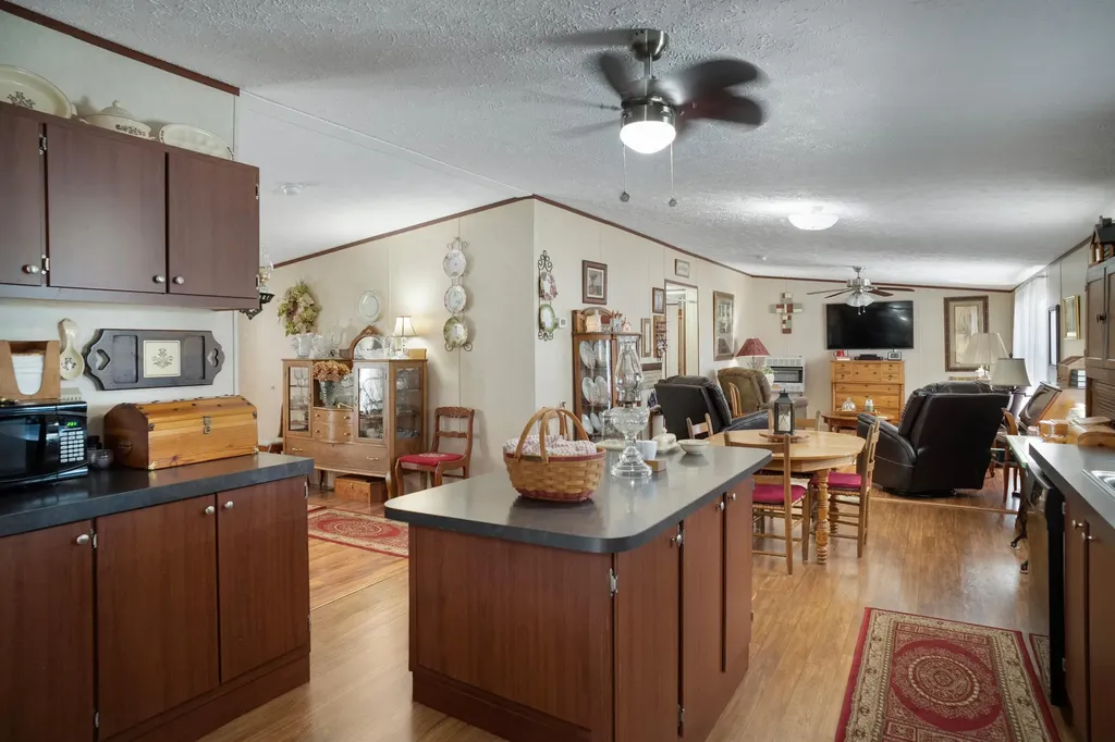 378 Cheyenne Road Sharpsburg KY 40374