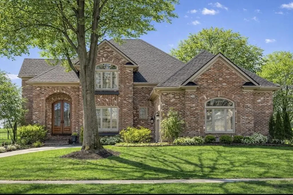 3640 Burning Tree Lane Lexington KY 40509