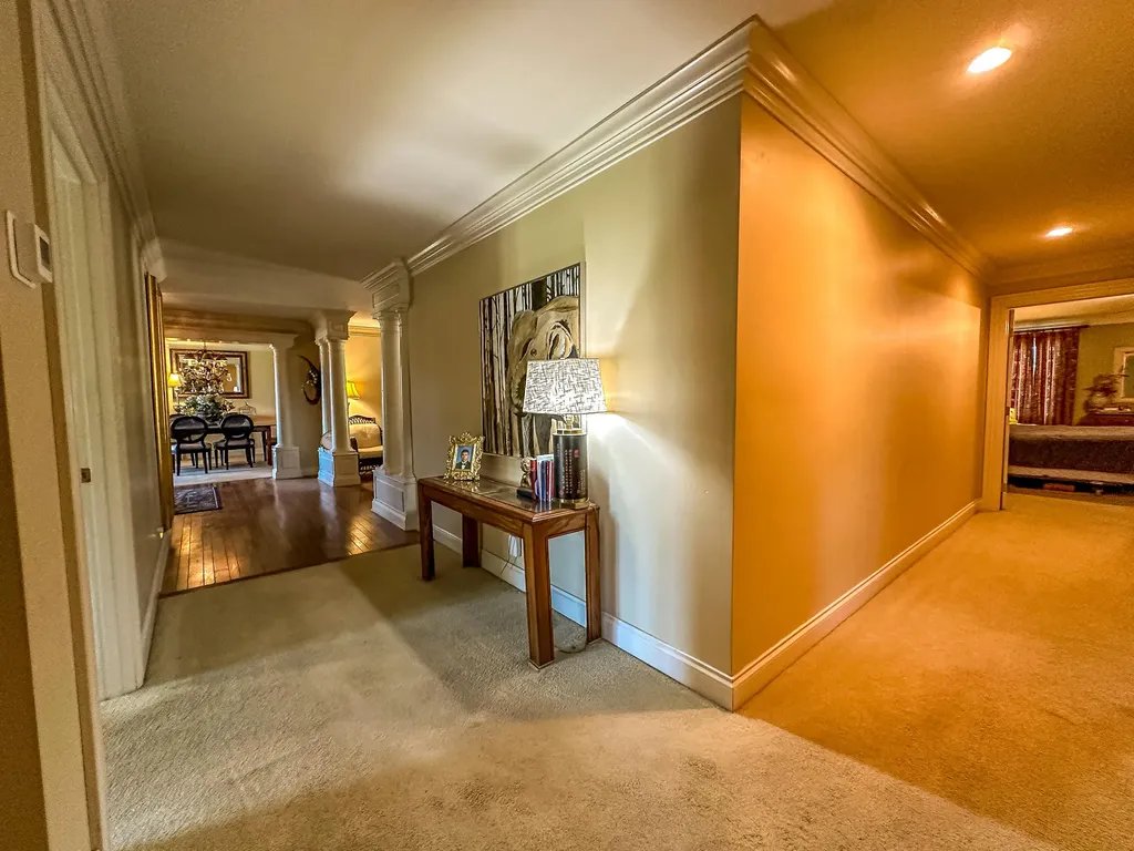 5686 Slate Lick Road London KY 40741