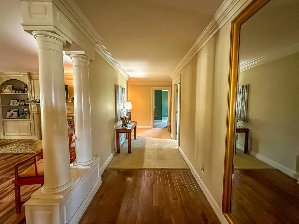 5686 Slate Lick Road London KY 40741