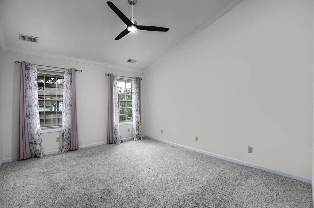 323 Dogwood Court Versailles KY 40383