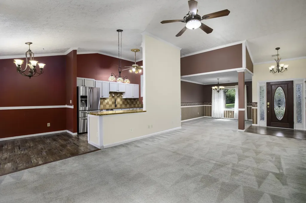 323 Dogwood Court Versailles KY 40383
