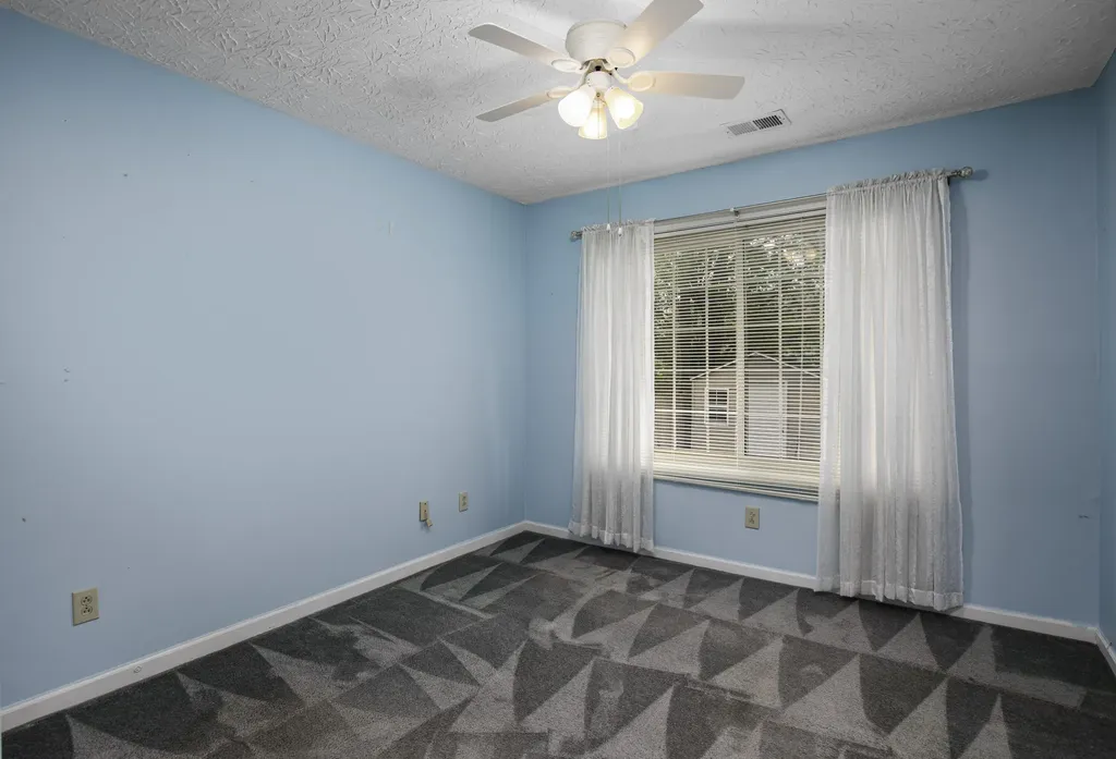 323 Dogwood Court Versailles KY 40383