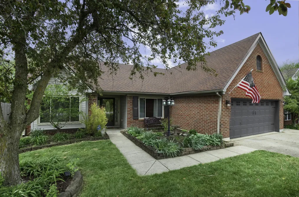 323 Dogwood Court Versailles KY 40383