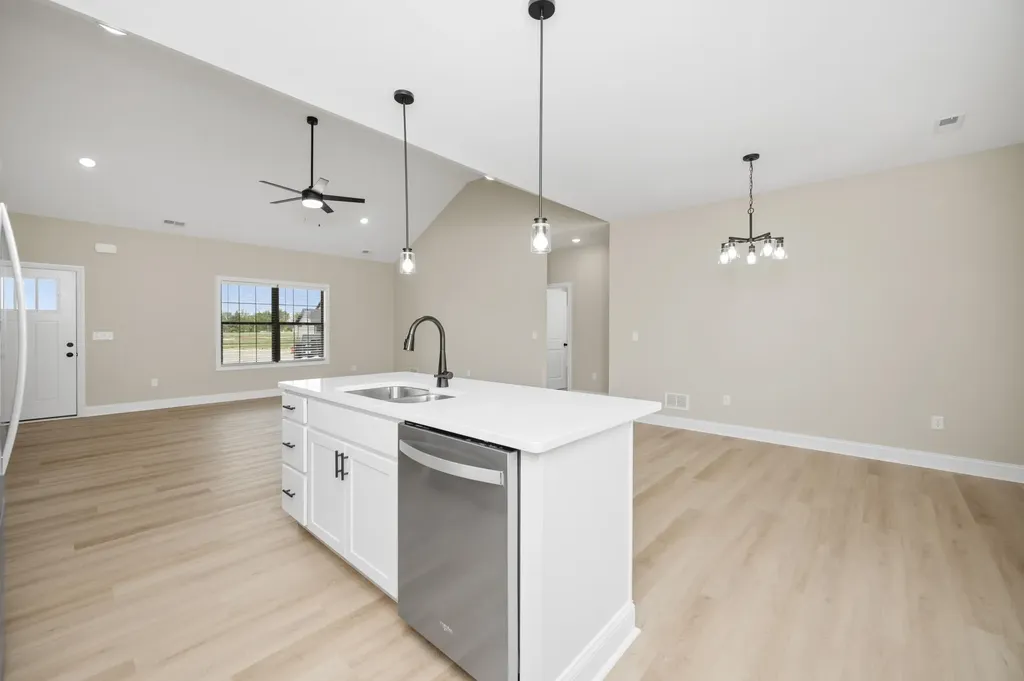 229 Navajo Drive Richmond KY 40475