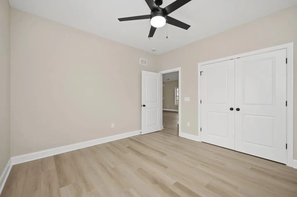 229 Navajo Drive Richmond KY 40475