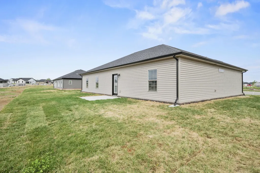 229 Navajo Drive Richmond KY 40475
