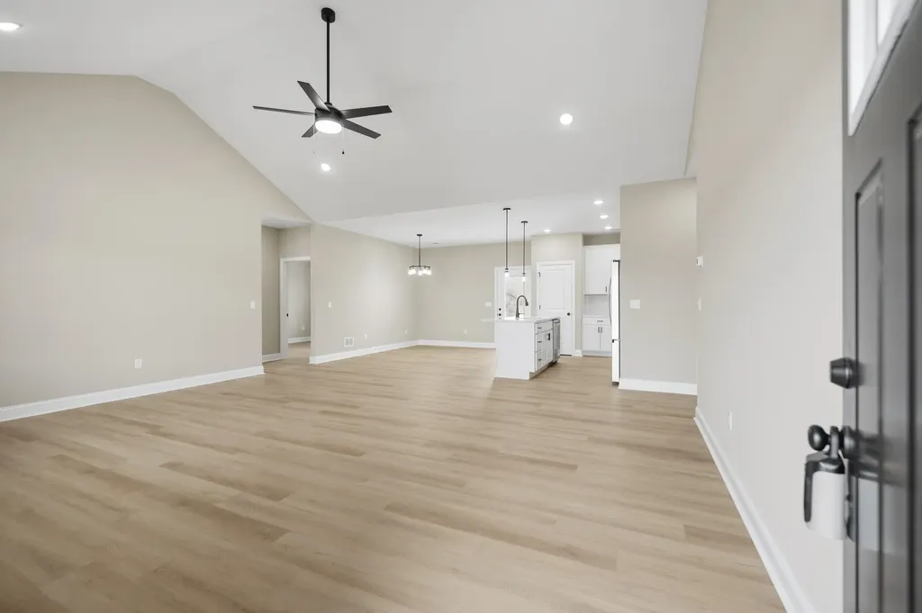 229 Navajo Drive Richmond KY 40475