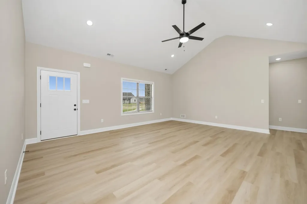 229 Navajo Drive Richmond KY 40475