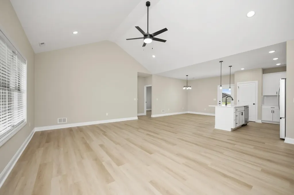 229 Navajo Drive Richmond KY 40475