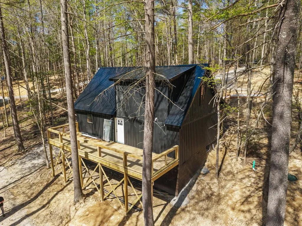 25 Joyful Springs Road Zoe KY 41397
