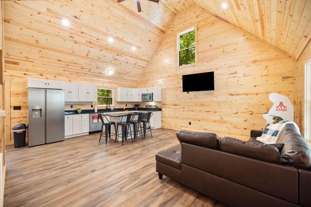 25 Joyful Springs Road Zoe KY 41397