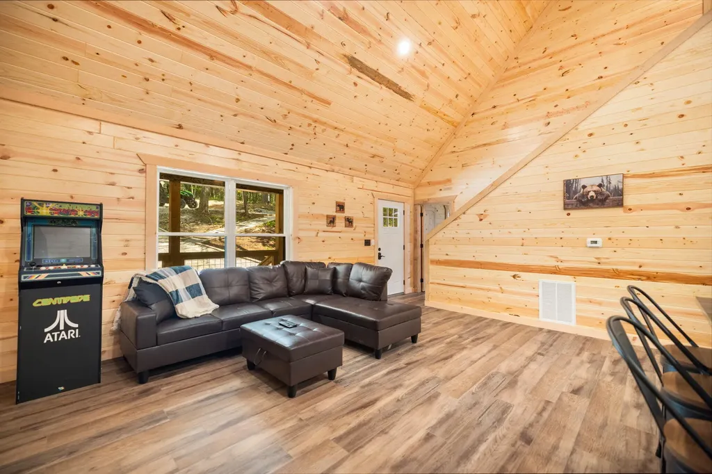 25 Joyful Springs Road Zoe KY 41397