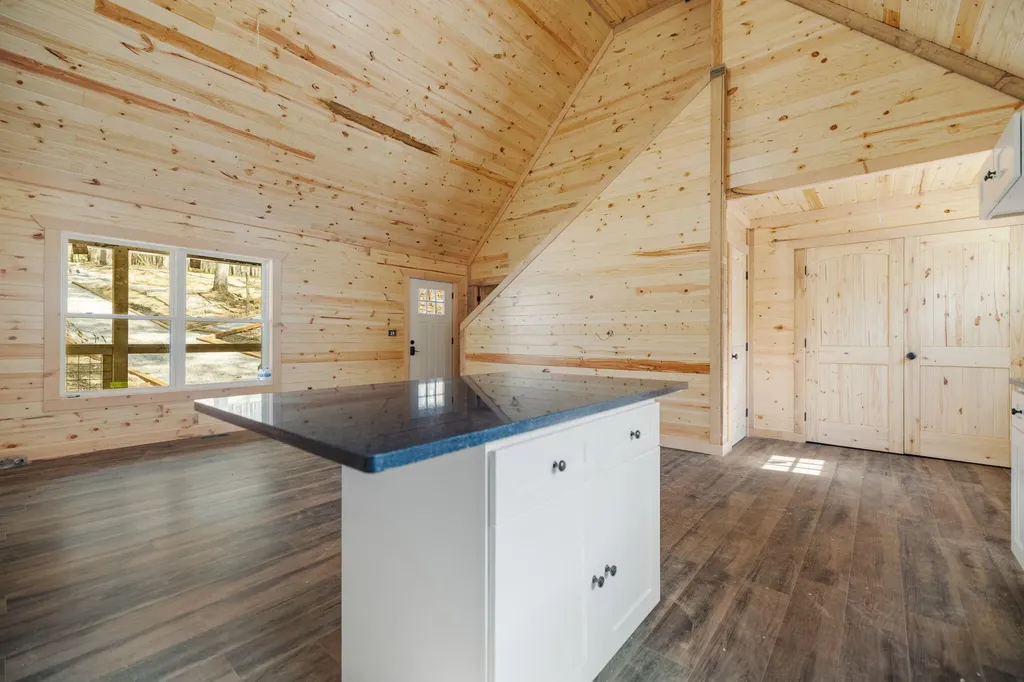 25 Joyful Springs Road Zoe KY 41397