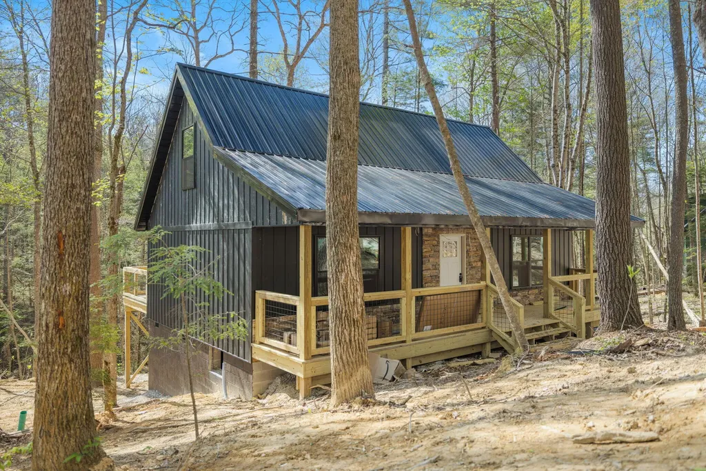 25 Joyful Springs Road Zoe KY 41397