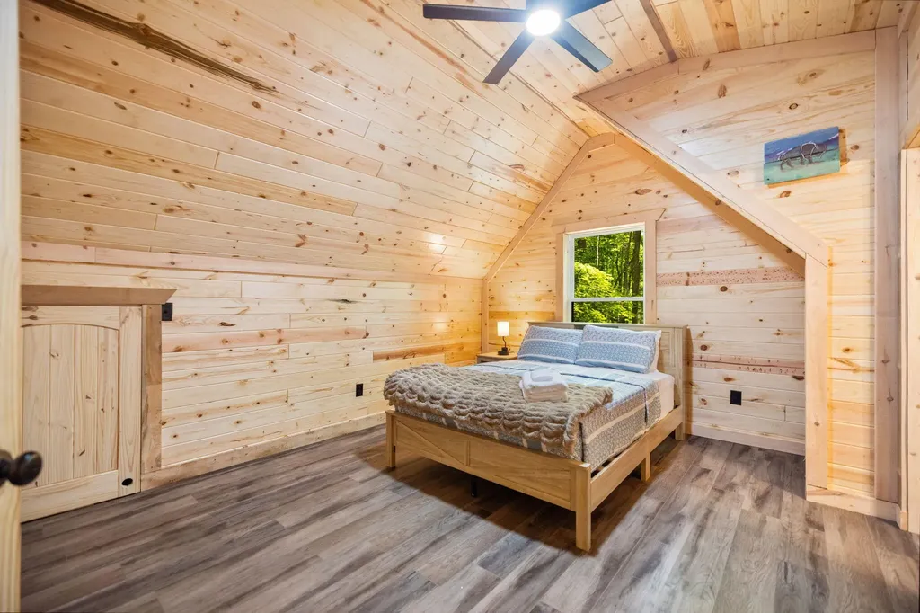 25 Joyful Springs Road Zoe KY 41397