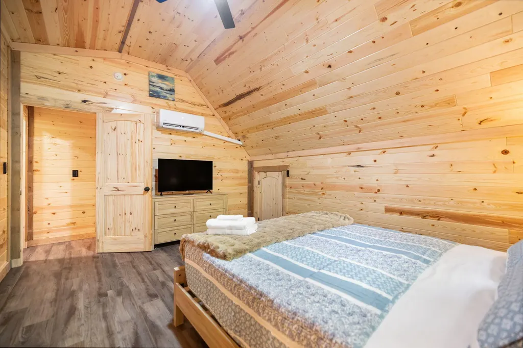 25 Joyful Springs Road Zoe KY 41397