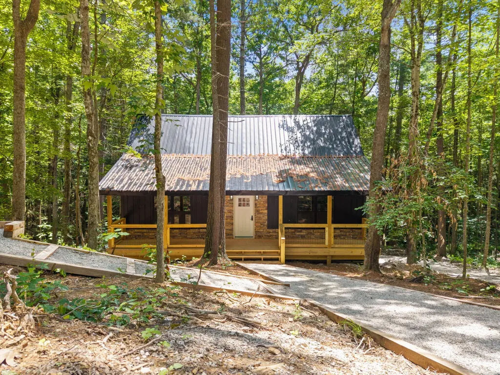 25 Joyful Springs Road Zoe KY 41397