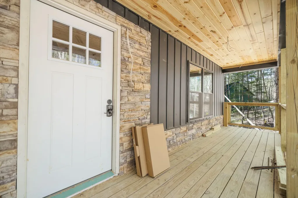 25 Joyful Springs Road Zoe KY 41397
