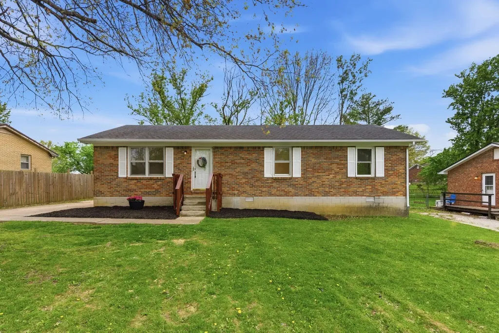113 Dove Drive Lawrenceburg KY 40342