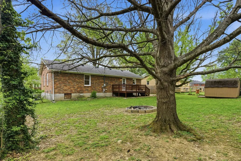 113 Dove Drive Lawrenceburg KY 40342