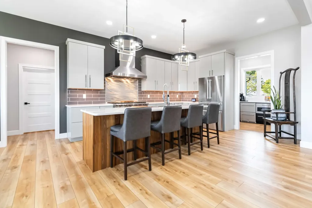 4160 Equestrian Way Richmond KY 40475