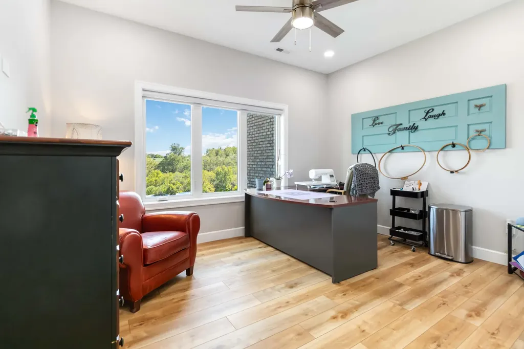 4160 Equestrian Way Richmond KY 40475