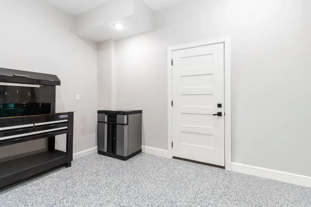 4160 Equestrian Way Richmond KY 40475