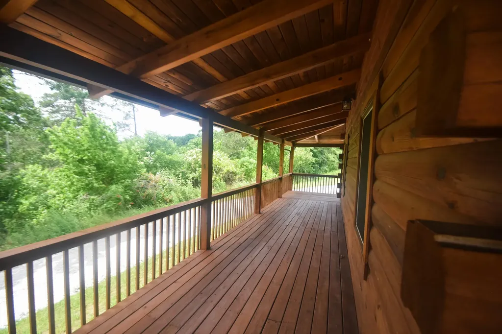 12155 Red Lick Road Irvine KY 40336