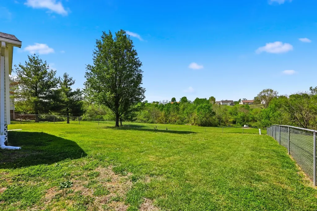 154 Deer Run Lancaster KY 40444